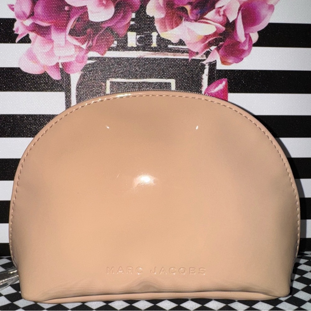 MARC JACOBS Beige Cosmetic Moon Bag